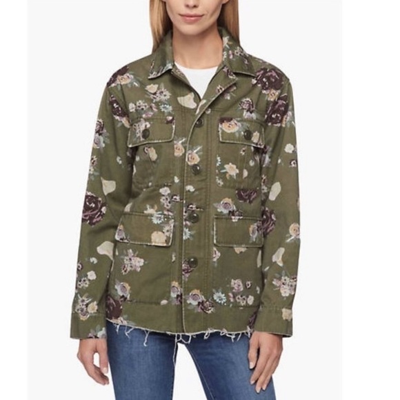 Levi's Jackets & Blazers - Levi’s Floral Printed Field Jacket